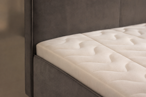 bed-jewish-zvita-wide-2-wBdih